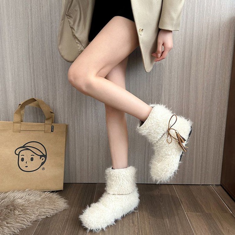 Street Fashion Online - 단색 플리스 안감 흰색 여성 신발