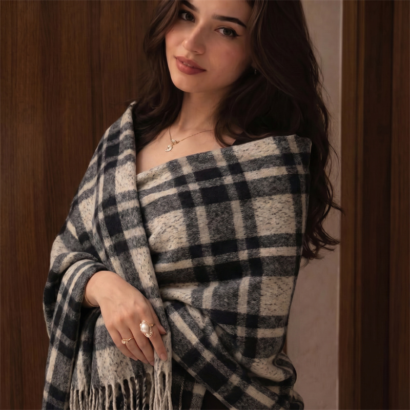 Street Fashion Hijab - 750g 헤비 스카프 체크 판초 케이프